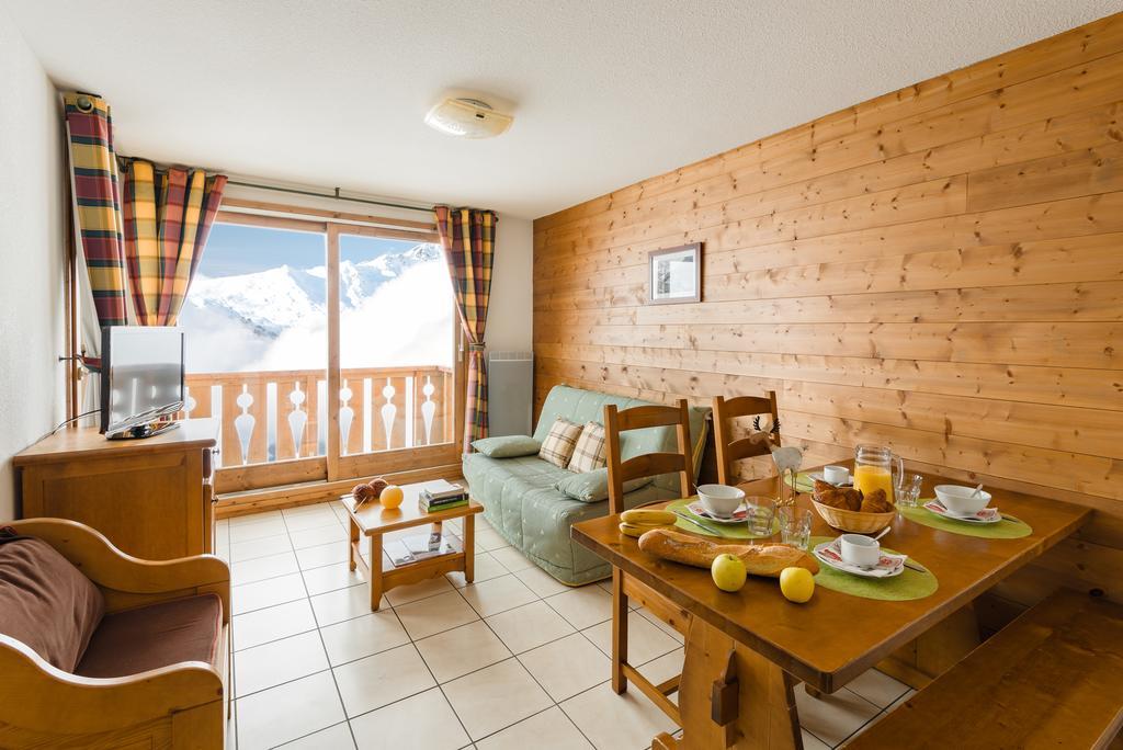 Lagrange Vacances L'Arollaie Peisey-Nancroix Rum bild